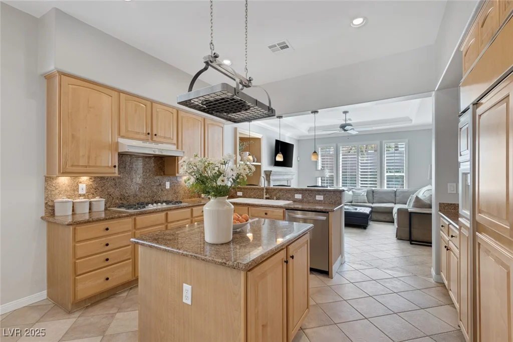 420 Pinnacle Heights, Las Vegas, NV 89144