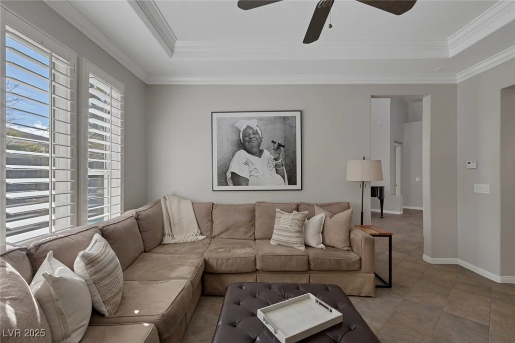 420 Pinnacle Heights, Las Vegas, NV 89144