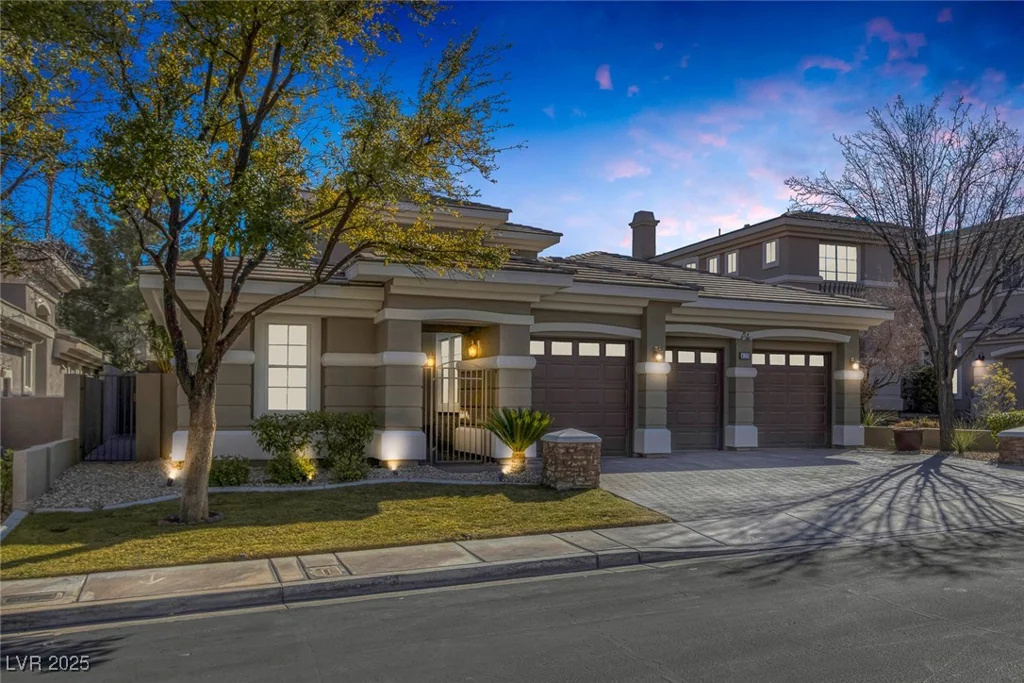 420 Pinnacle Heights, Las Vegas, NV 89144
