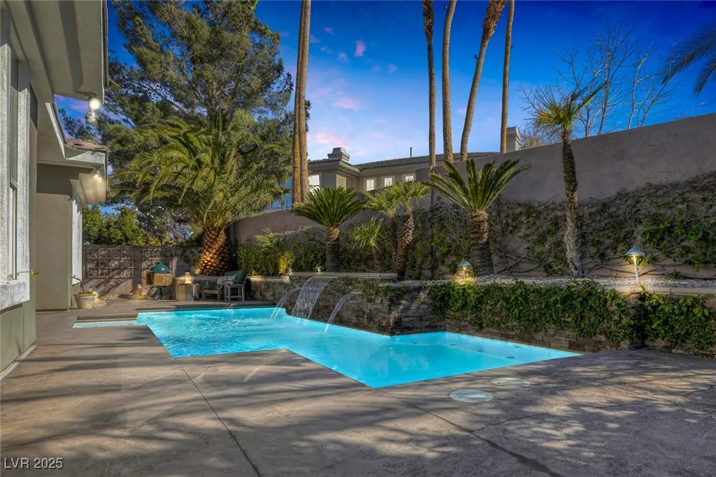 420 Pinnacle Heights, Las Vegas, NV 89144