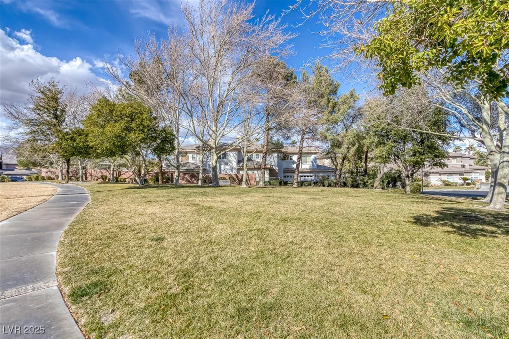 420 Pinnacle Heights, Las Vegas, NV 89144