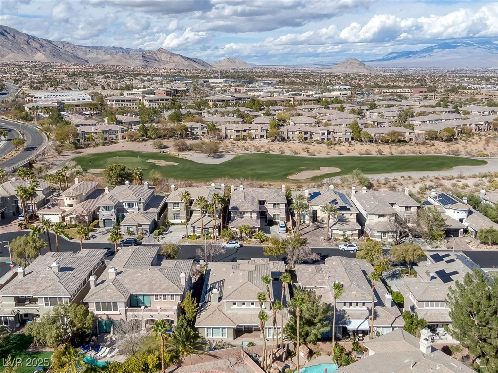 420 Pinnacle Heights, Las Vegas, NV 89144