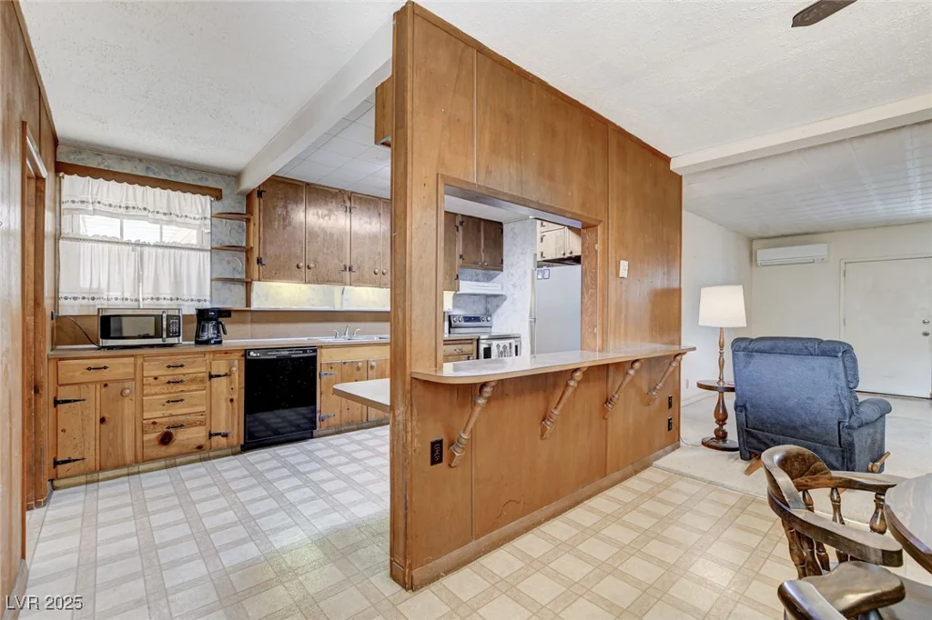 343 Basic, Henderson, NV 89015