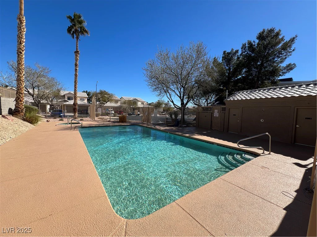 6104 Hillside Bloom, Las Vegas, NV 89130