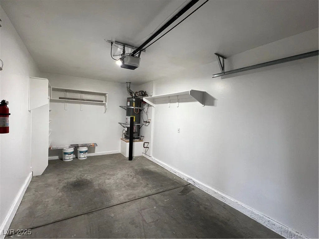 6104 Hillside Bloom, Las Vegas, NV 89130