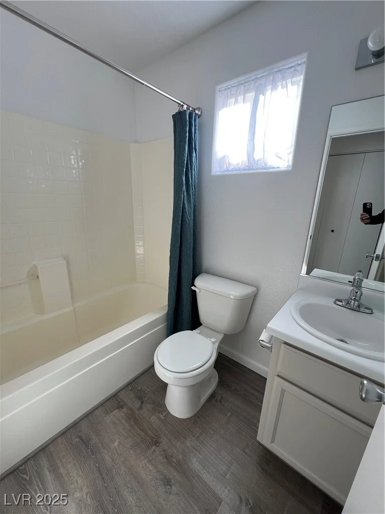 6104 Hillside Bloom, Las Vegas, NV 89130