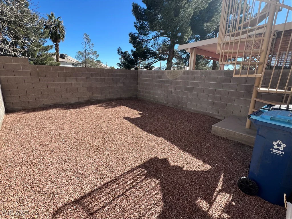6104 Hillside Bloom, Las Vegas, NV 89130