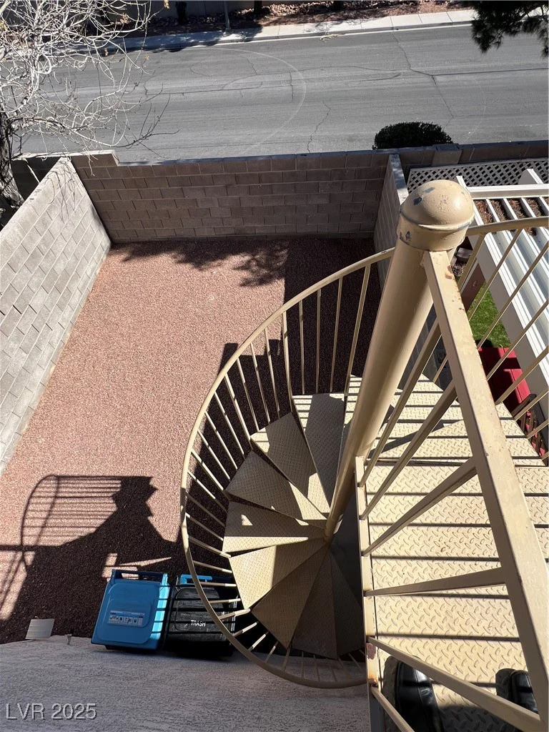 6104 Hillside Bloom, Las Vegas, NV 89130