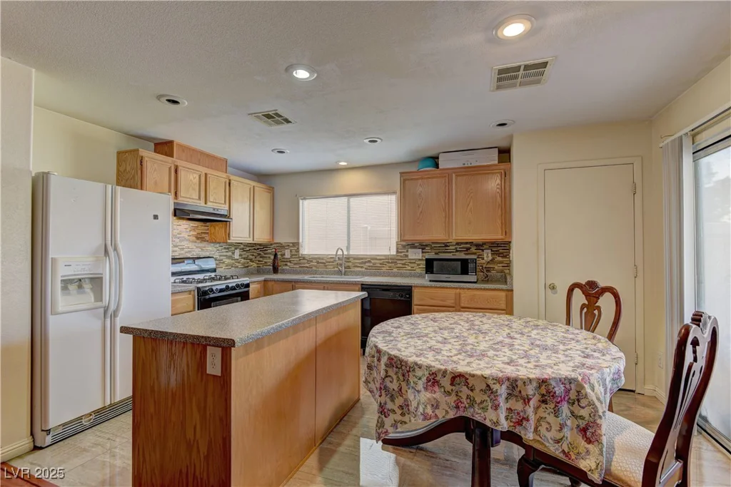 4068 Pistachio Nut, Las Vegas, NV 89115