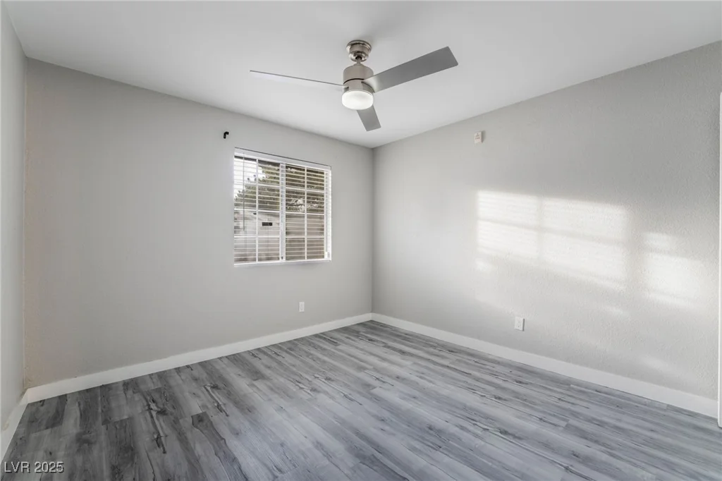 220 Mission Catalina, Las Vegas, NV 89107