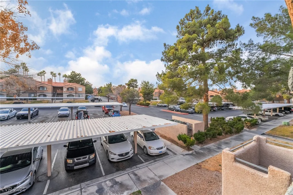 220 Mission Catalina, Las Vegas, NV 89107