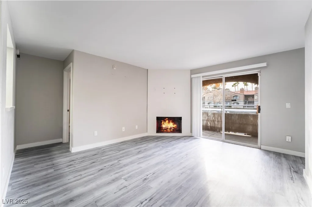 220 Mission Catalina, Las Vegas, NV 89107