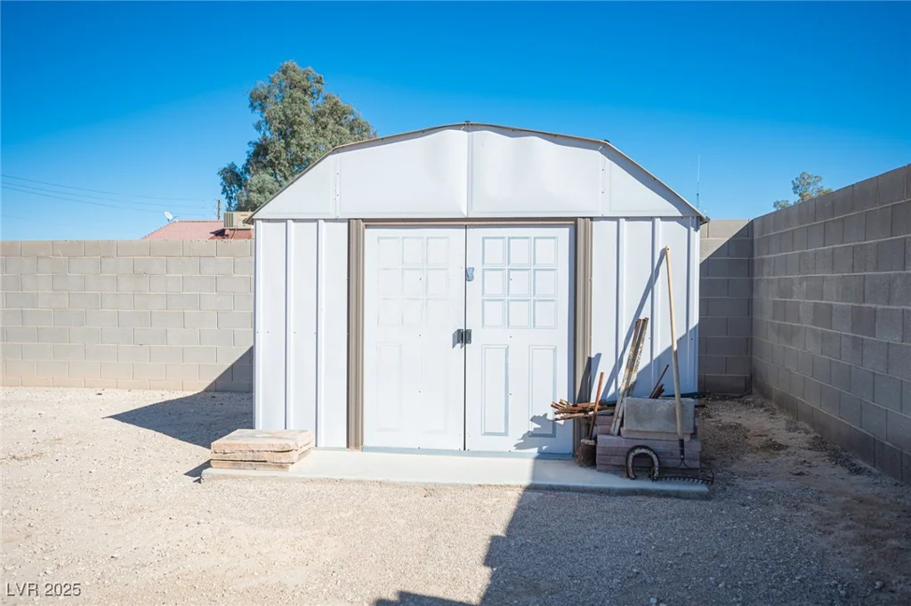 4746 Rosalie, North Las Vegas, NV 89031