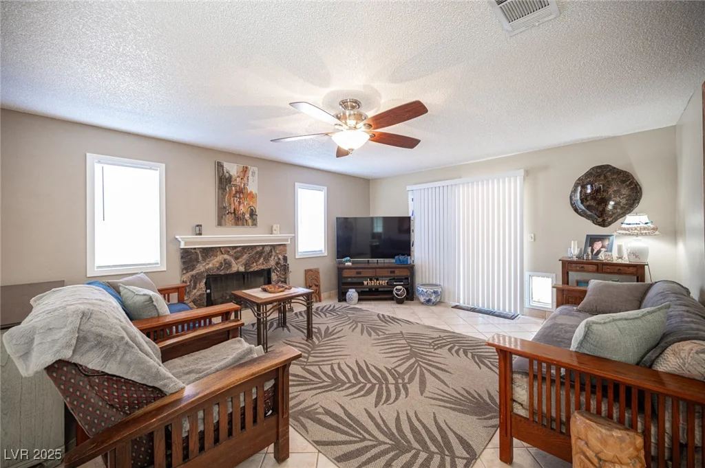 4746 Rosalie, North Las Vegas, NV 89031