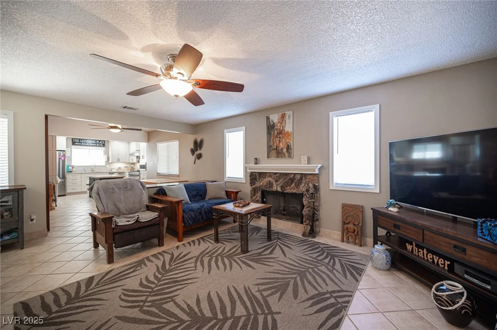 4746 Rosalie, North Las Vegas, NV 89031