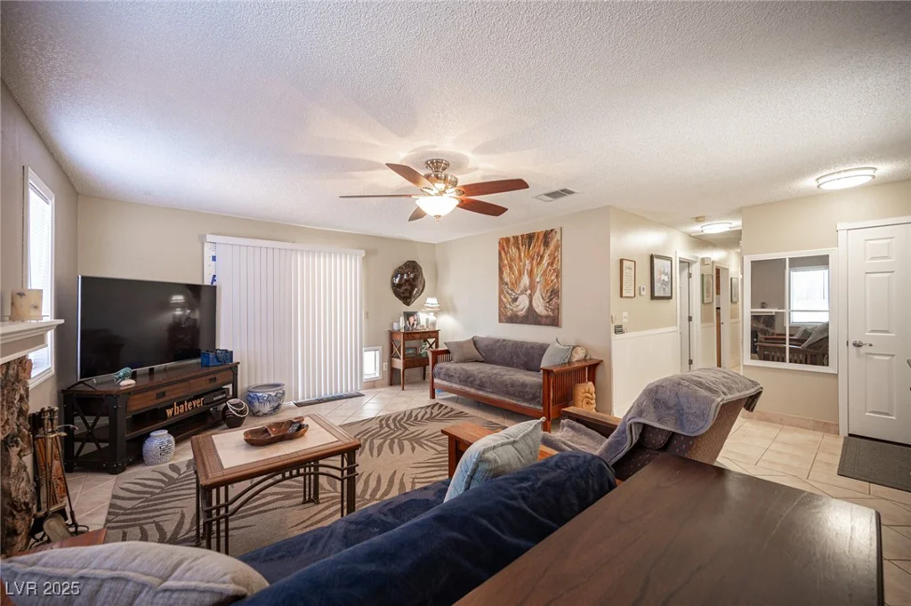 4746 Rosalie, North Las Vegas, NV 89031