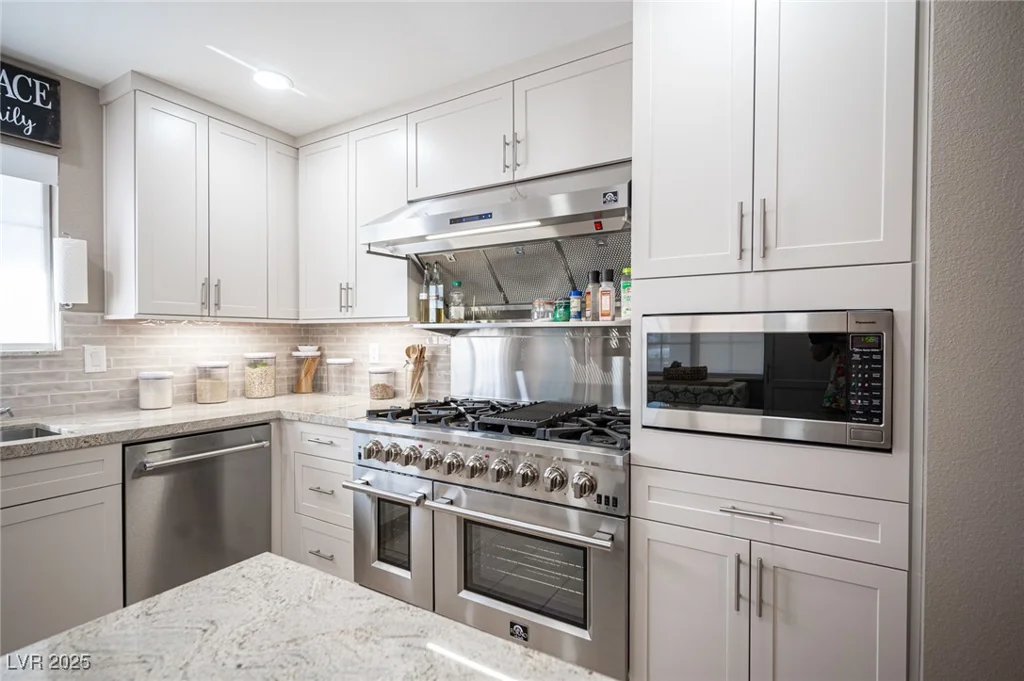 4746 Rosalie, North Las Vegas, NV 89031