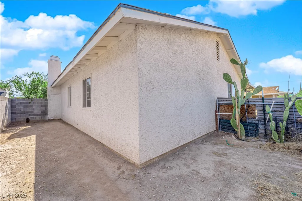 3936 Savoy, Las Vegas, NV 89115