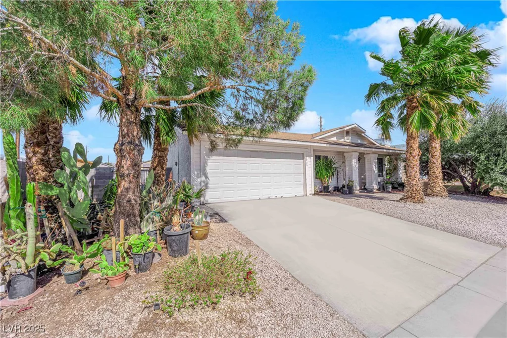 3936 Savoy, Las Vegas, NV 89115