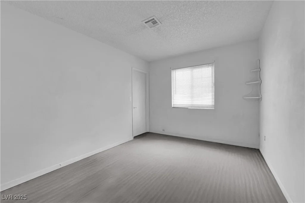 3936 Savoy, Las Vegas, NV 89115