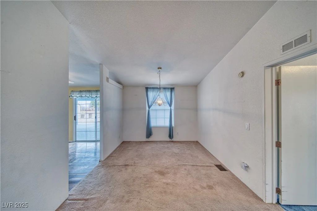 4961 Comanche, Pahrump, NV 89061
