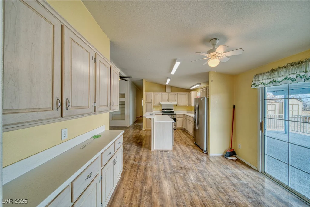 4961 Comanche, Pahrump, NV 89061