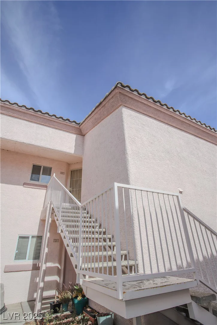 4555 Sahara, Las Vegas, NV 89104