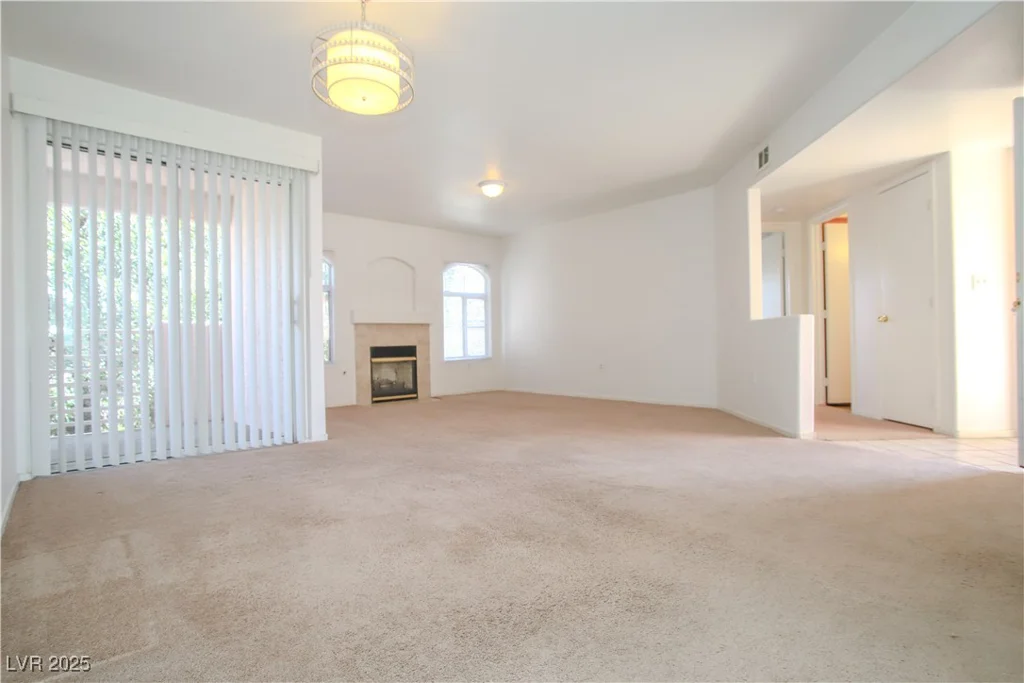4555 Sahara, Las Vegas, NV 89104