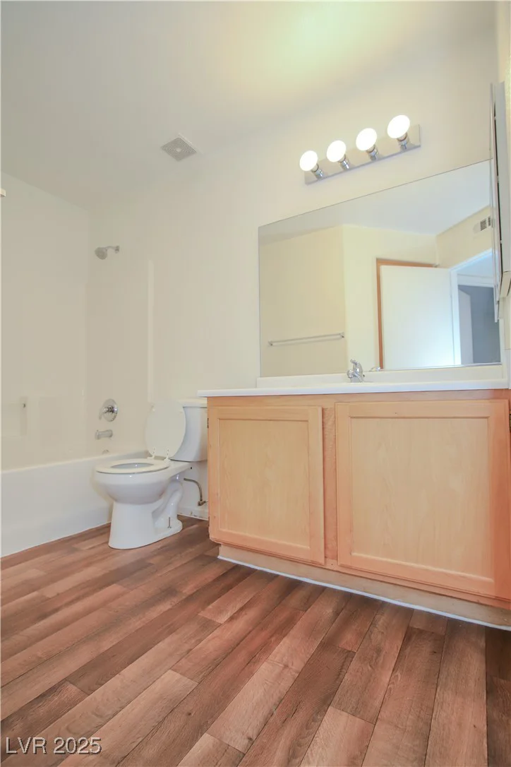 4555 Sahara, Las Vegas, NV 89104