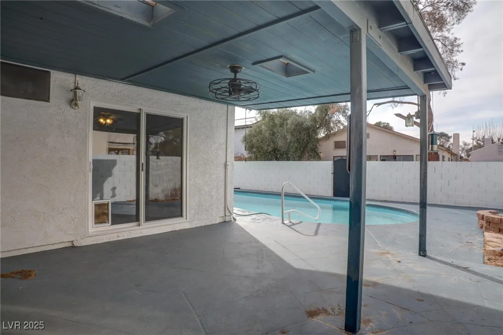 4775 Monaco, Las Vegas, NV 89121