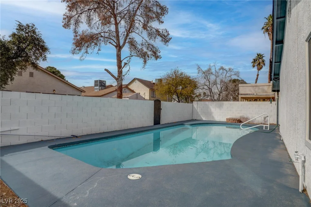 4775 Monaco, Las Vegas, NV 89121
