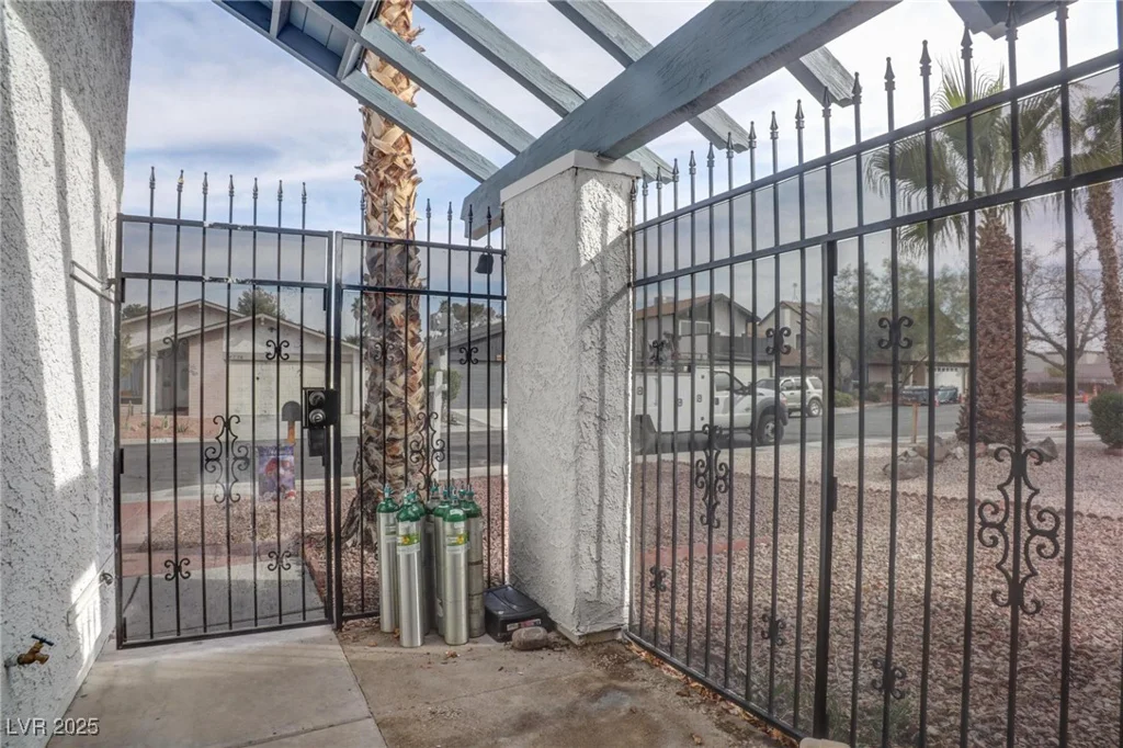 4775 Monaco, Las Vegas, NV 89121