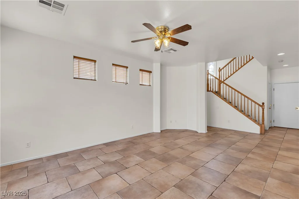 4970 Copperlyn, Las Vegas, NV 89122