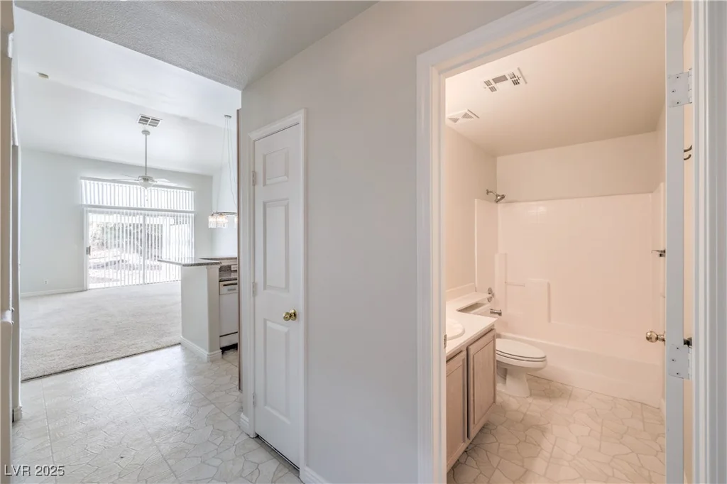 5185 Briar Meadow, Las Vegas, NV 89118