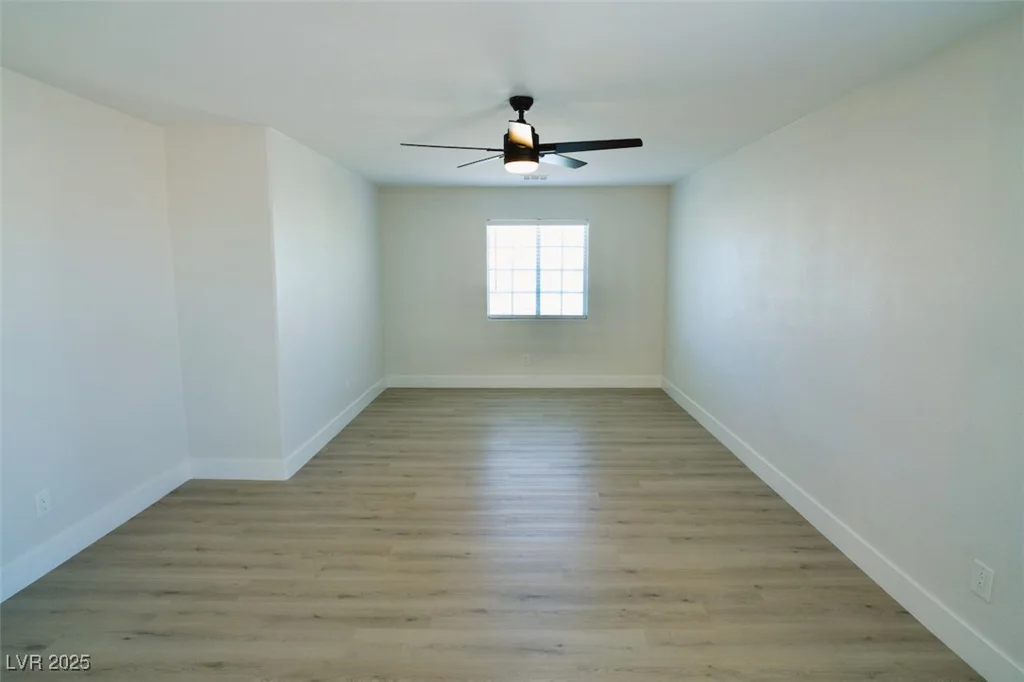 7808 Wavering Pine, Las Vegas, NV 89143