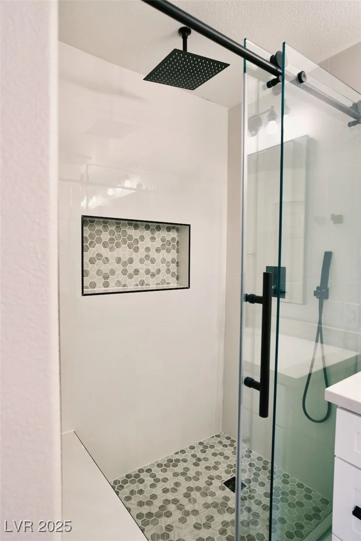 7808 Wavering Pine, Las Vegas, NV 89143