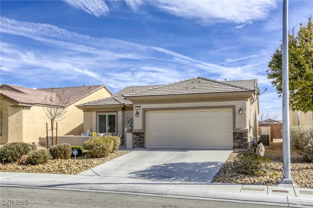 7828 Homing Pigeon, North Las Vegas, NV 89084