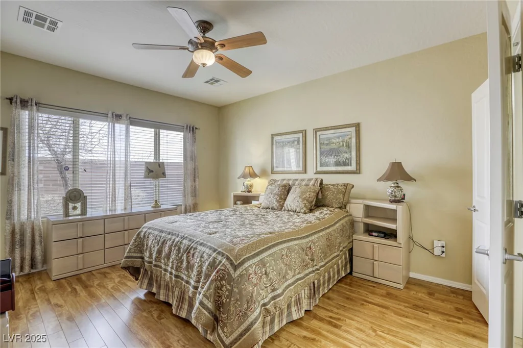7828 Homing Pigeon, North Las Vegas, NV 89084