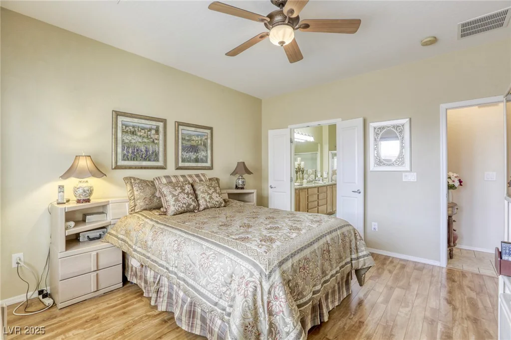 7828 Homing Pigeon, North Las Vegas, NV 89084
