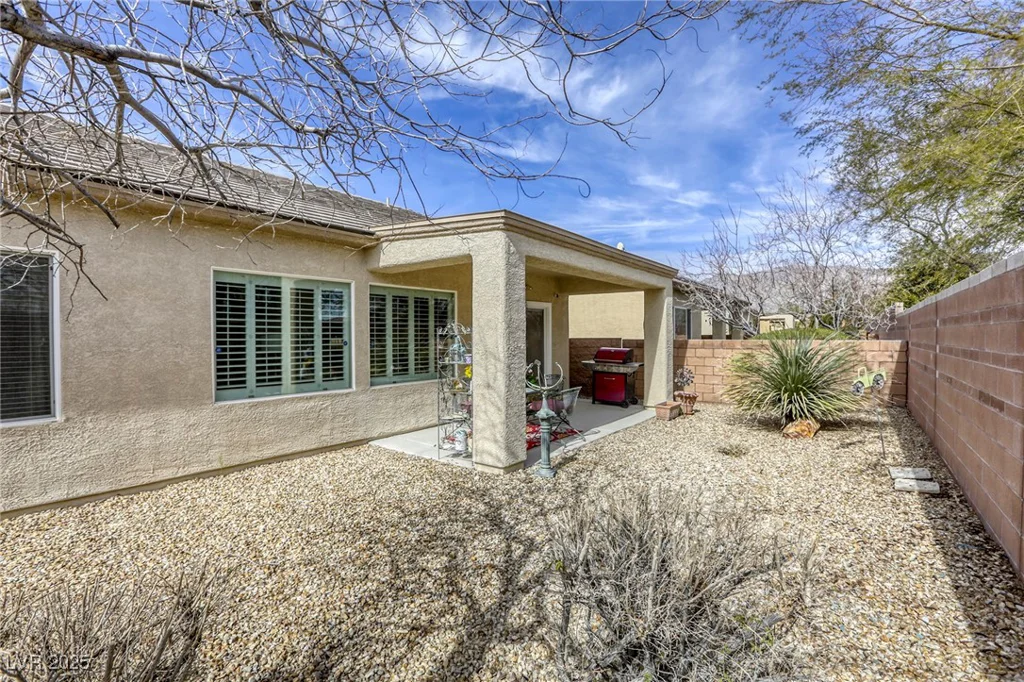 7828 Homing Pigeon, North Las Vegas, NV 89084