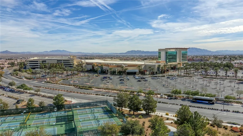 7828 Homing Pigeon, North Las Vegas, NV 89084