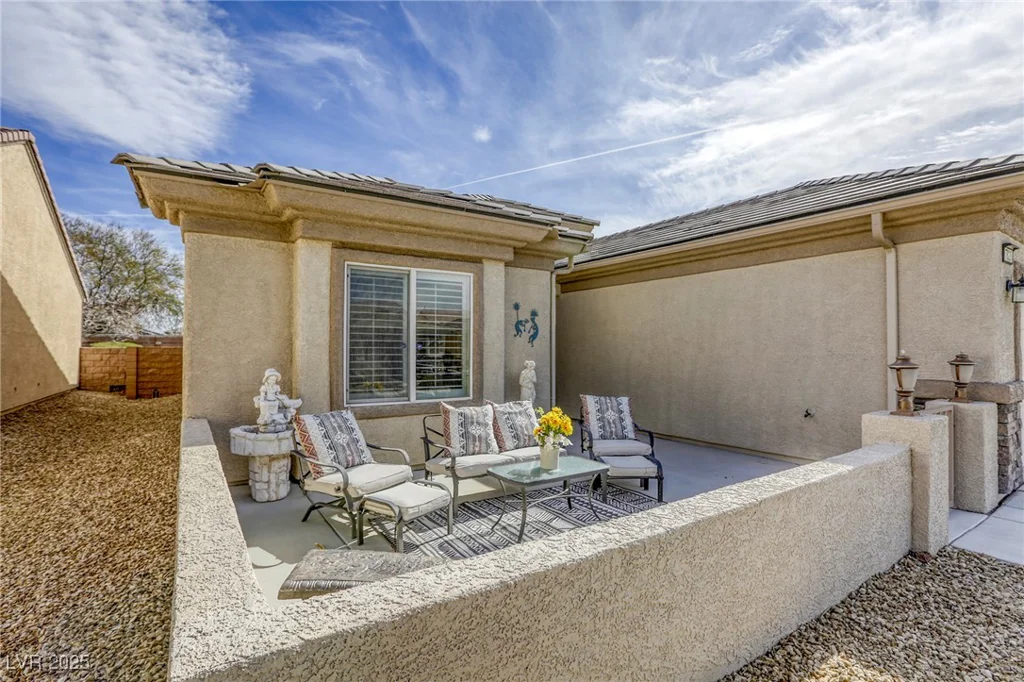 7828 Homing Pigeon, North Las Vegas, NV 89084