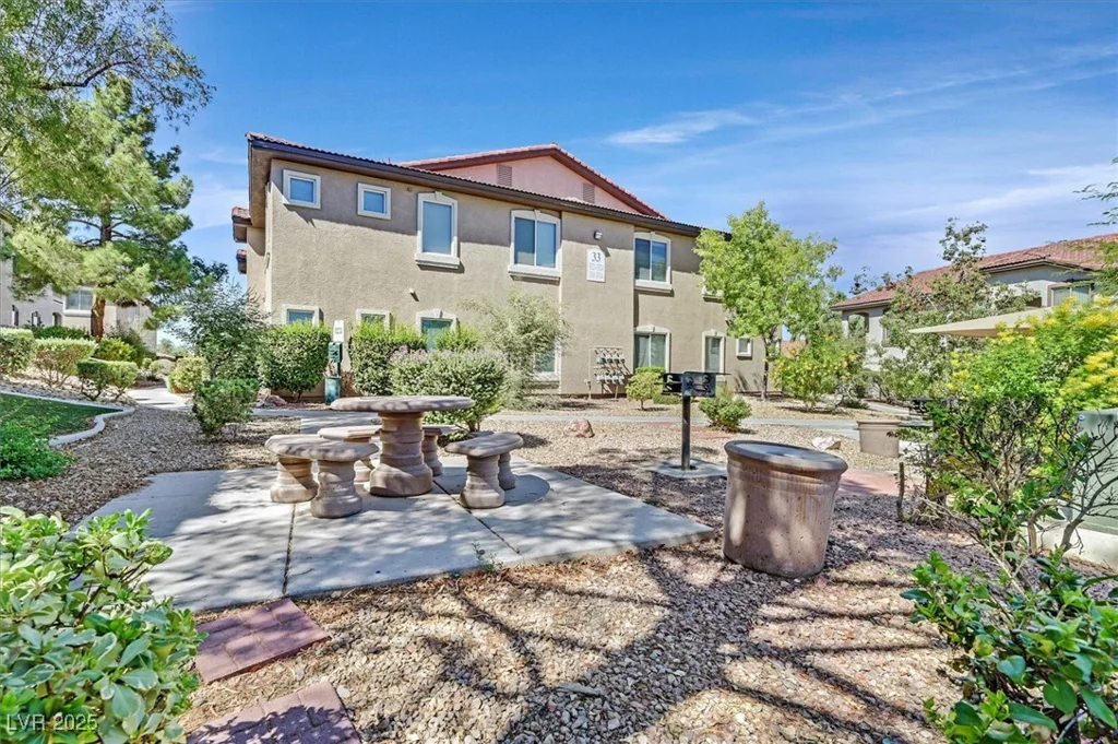 2305 Horizon Ridge, Henderson, NV 89052
