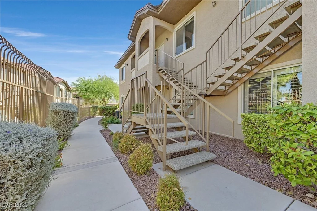 2305 Horizon Ridge, Henderson, NV 89052