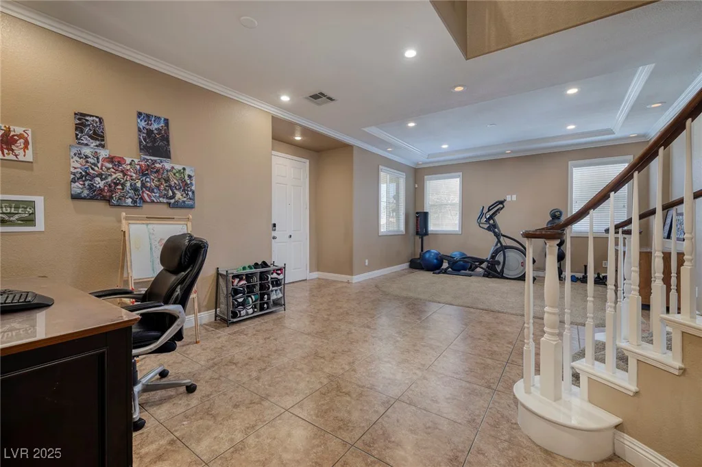 9379 Arrowhead Bluff, Las Vegas, NV 89149