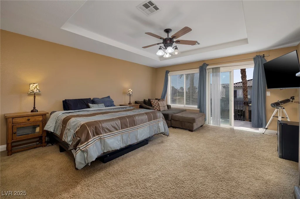 9379 Arrowhead Bluff, Las Vegas, NV 89149