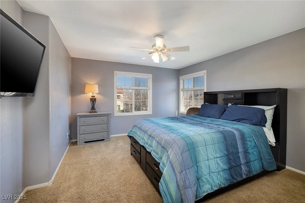9379 Arrowhead Bluff, Las Vegas, NV 89149