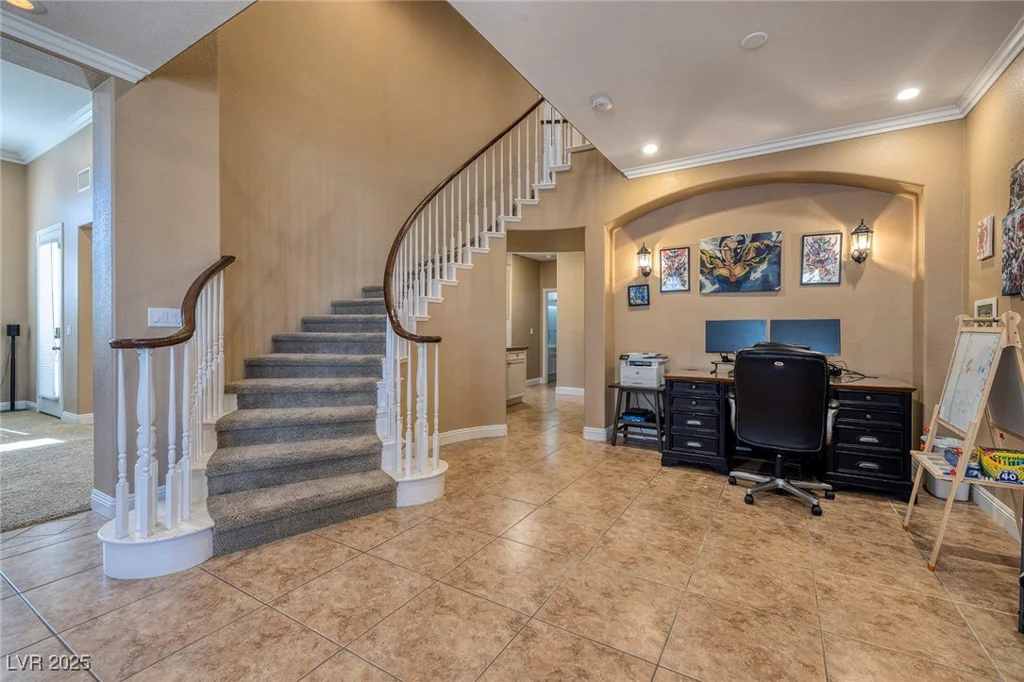 9379 Arrowhead Bluff, Las Vegas, NV 89149