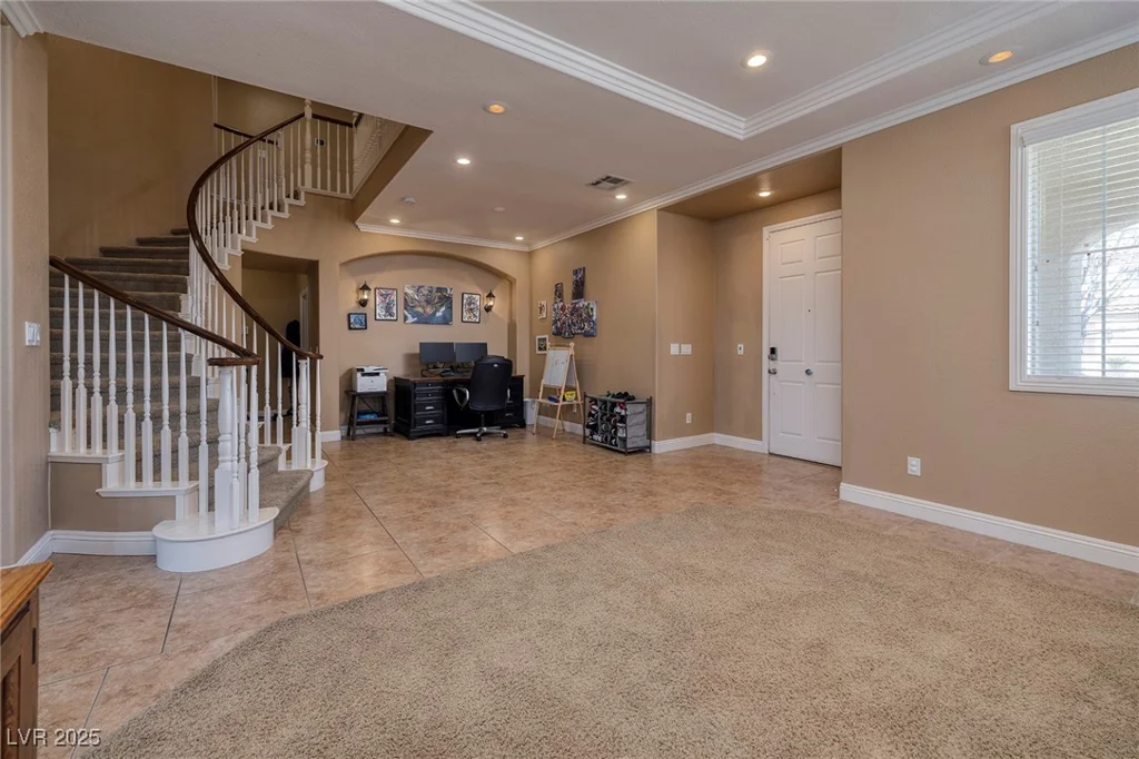 9379 Arrowhead Bluff, Las Vegas, NV 89149