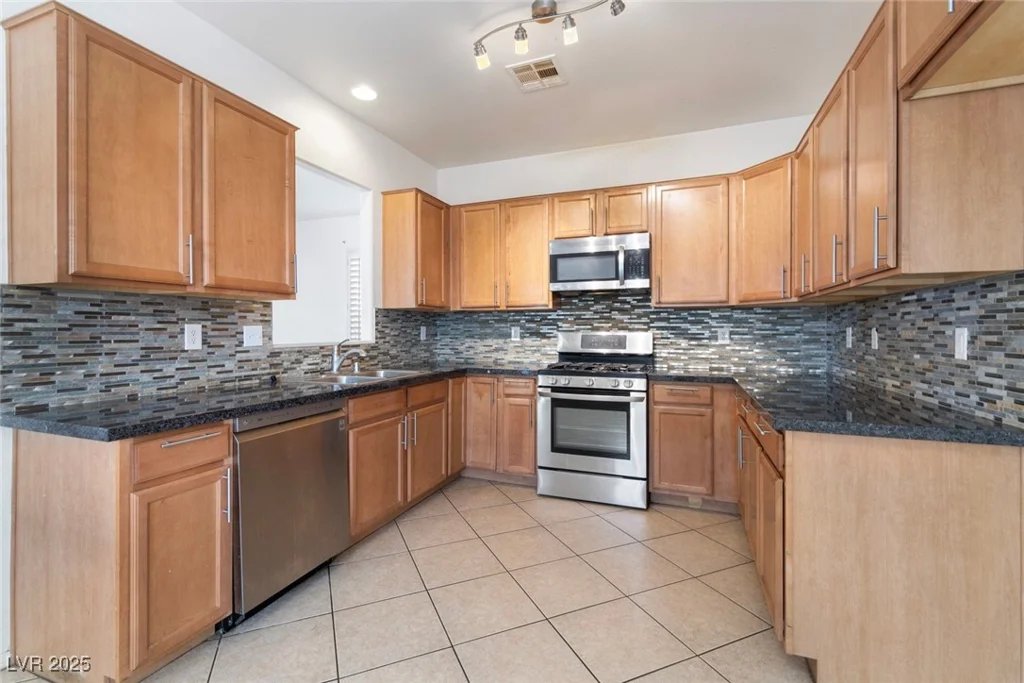 6430 Jackrabbit Run, Las Vegas, NV 89122